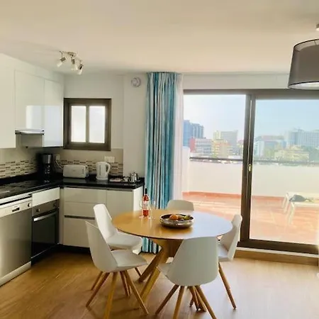 Marvellous Sea Views 2 Bed Pueblo Evita Apartment *